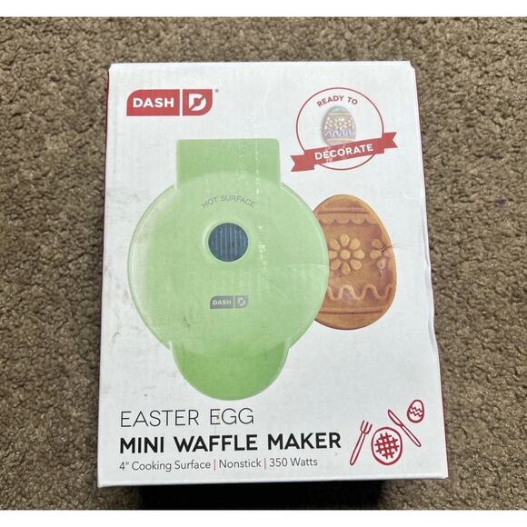 DASH EASTER EGG MINI WAFFLE MAKER New In Box Green - Picture 1 of 6